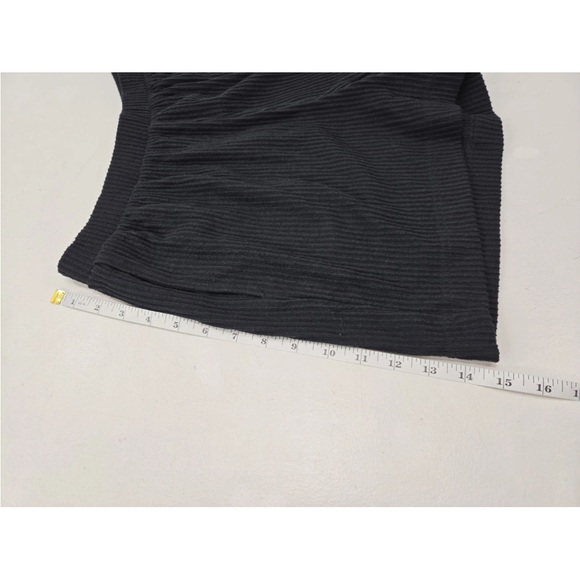 Alo Yoga Ribbed Shorts Muse Lounge Athleisure Casual Black Size M Womens - Picture 7 of 7